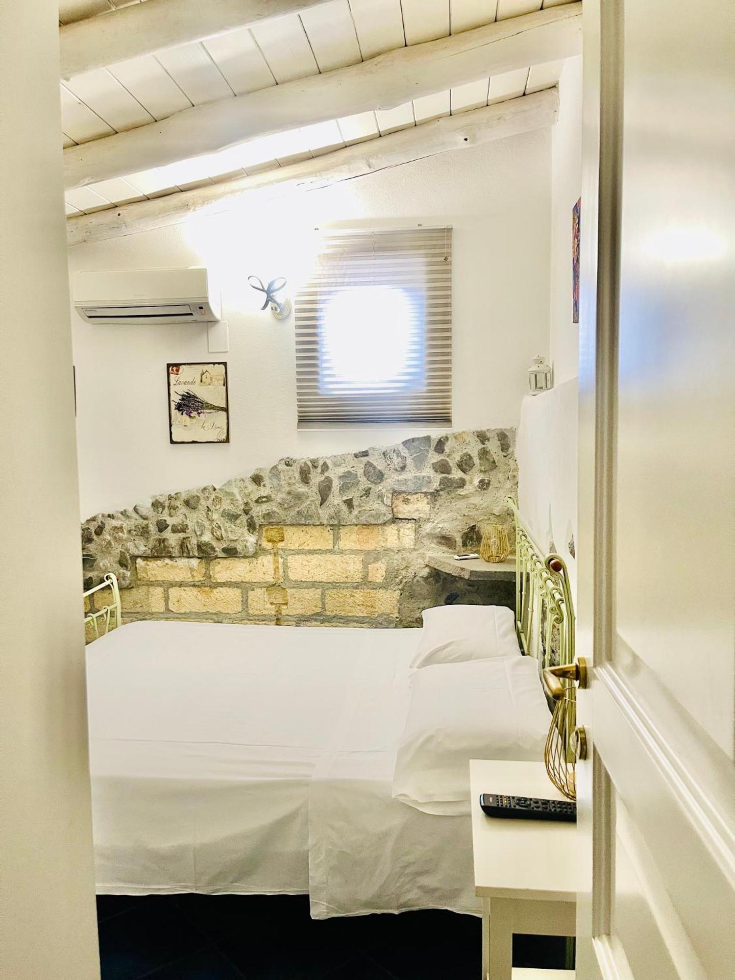 Bed and Breakfast Borgo Camicia In Barcellona-Pozzo di Gotto Pokój zdjęcie