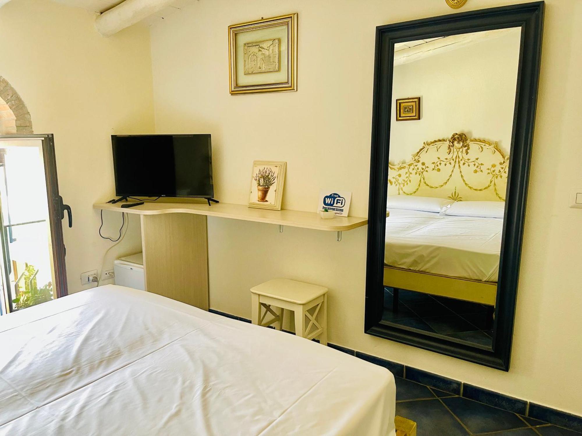 Bed and Breakfast Borgo Camicia In Barcellona-Pozzo di Gotto Pokój zdjęcie